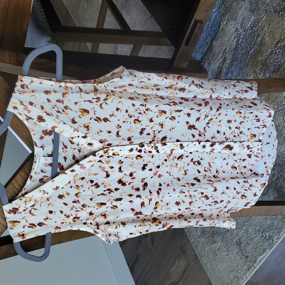 Maurices Sleeveless Blouse